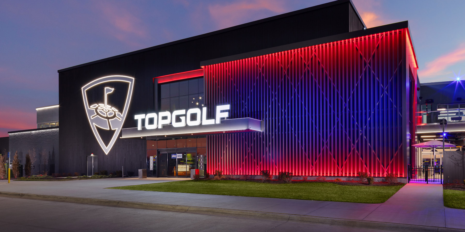 TopGolf Omaha - Photo 3