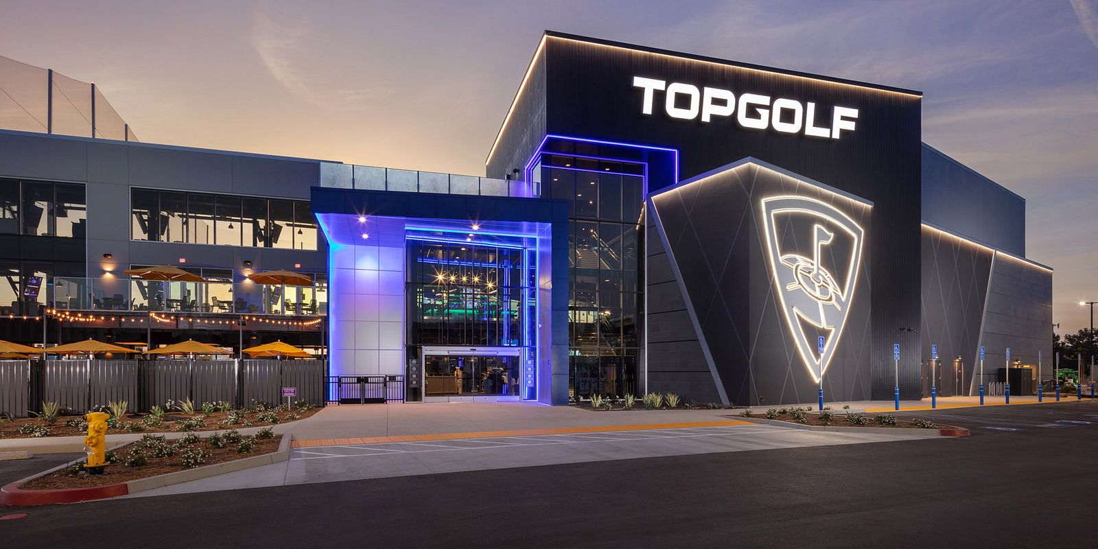 TopGolf Los Angeles - El Segundo - Photo 4