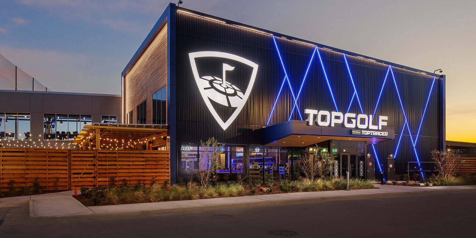 TopGolf New Braunfels - Photo 4