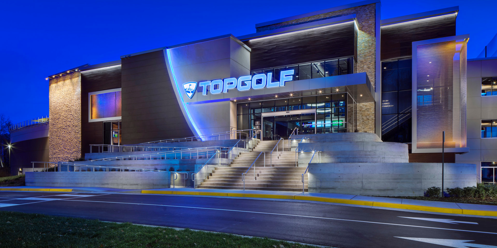 TopGolf Virginia Beach - Photo 4