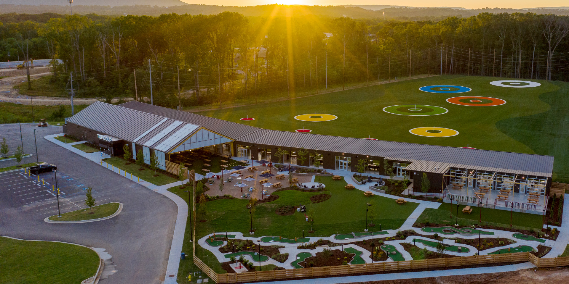TopGolf Chattanooga - Photo 3