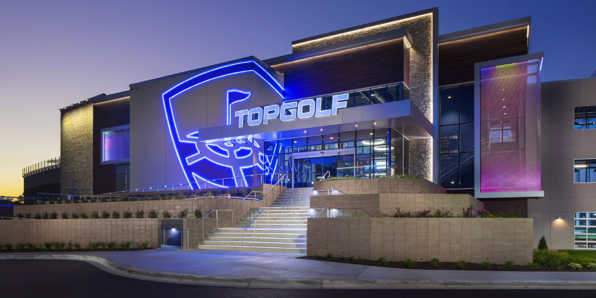 TopGolf Minneapolis - Brooklyn Center - Photo 4