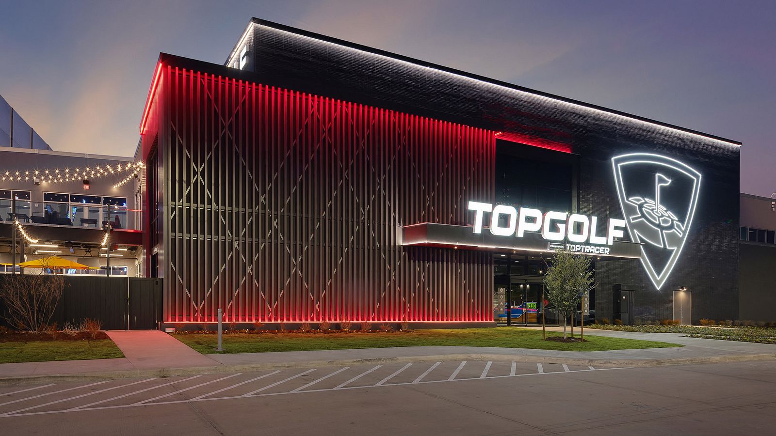 Exterior of Topgolf Grand Prairie