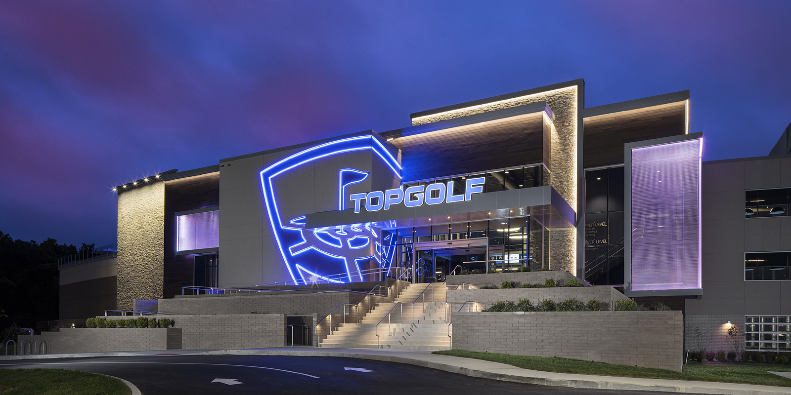 TopGolf Columbus - Photo 4